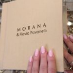 Flavia Pavanelli Instagram - Final de ano chegando e uma retrospectiva dessa parceria que tenho tanto orgulho! Obrigada @moranaoficial e que 2024 seja mais um ano incrível nessa nossa trajetória ✨ Hoje e sempre de @moranaoficial 💘