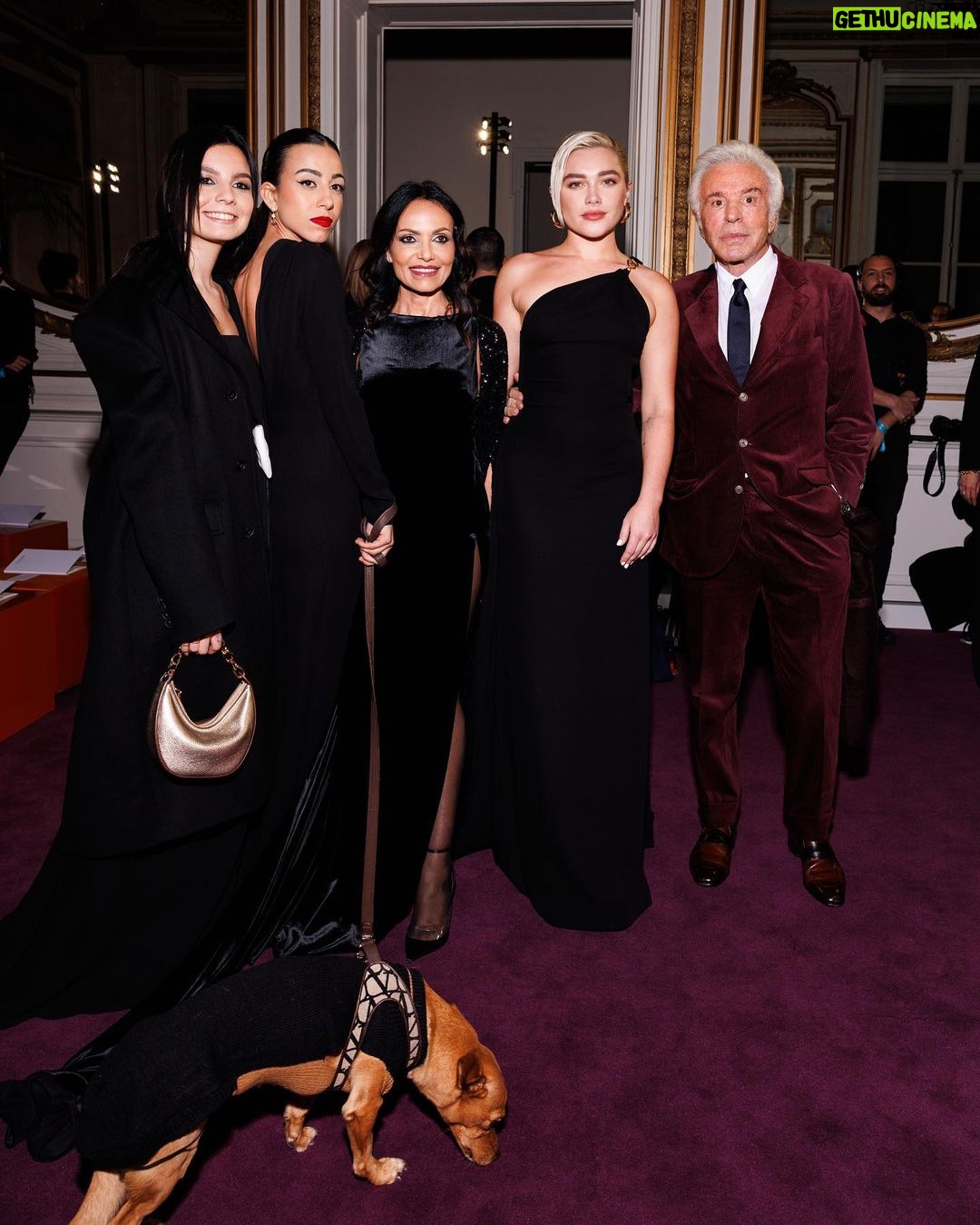Florence Pugh Instagram - @pppiccioli it is a gift to get to see your work. In person, in pictures, in sketches.. I always feel unbelievably lucky we get to witness your art in real time first hand. Well done. You did it again. AND with such gorgeous people attending your shows as well, it truly is the best family at @maisonvalentino. As always, thank you for having me. #valentino Mama obviously came and wore her snazzy cream suit and looked the absolute bees knees! Go mum!