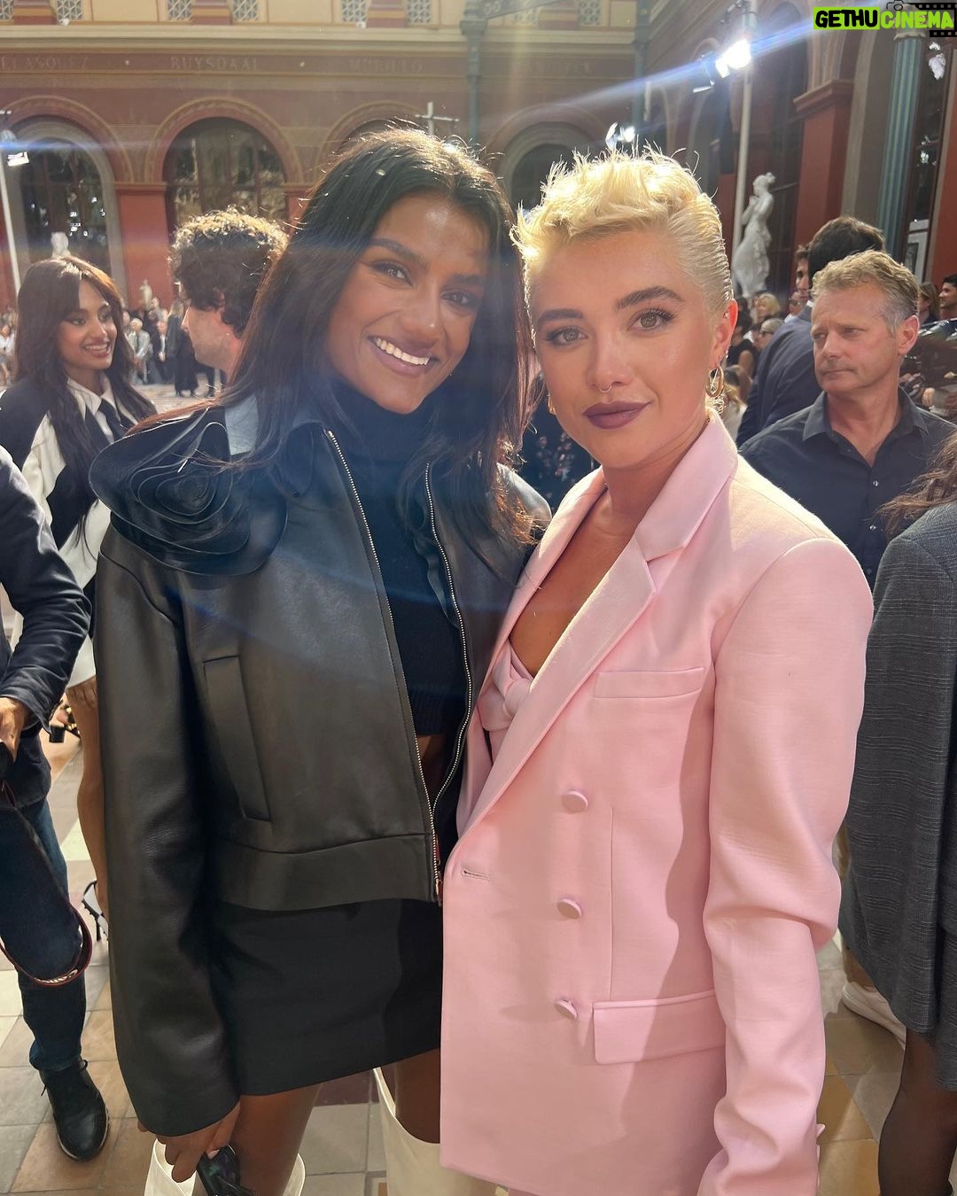 Florence Pugh Instagram - Well that was supremely spectacular @pppiccioli. You and the @maisonvalentino family are always such a joy to see and celebrate, so proud of you all. What a day you hosted! Love you all.
