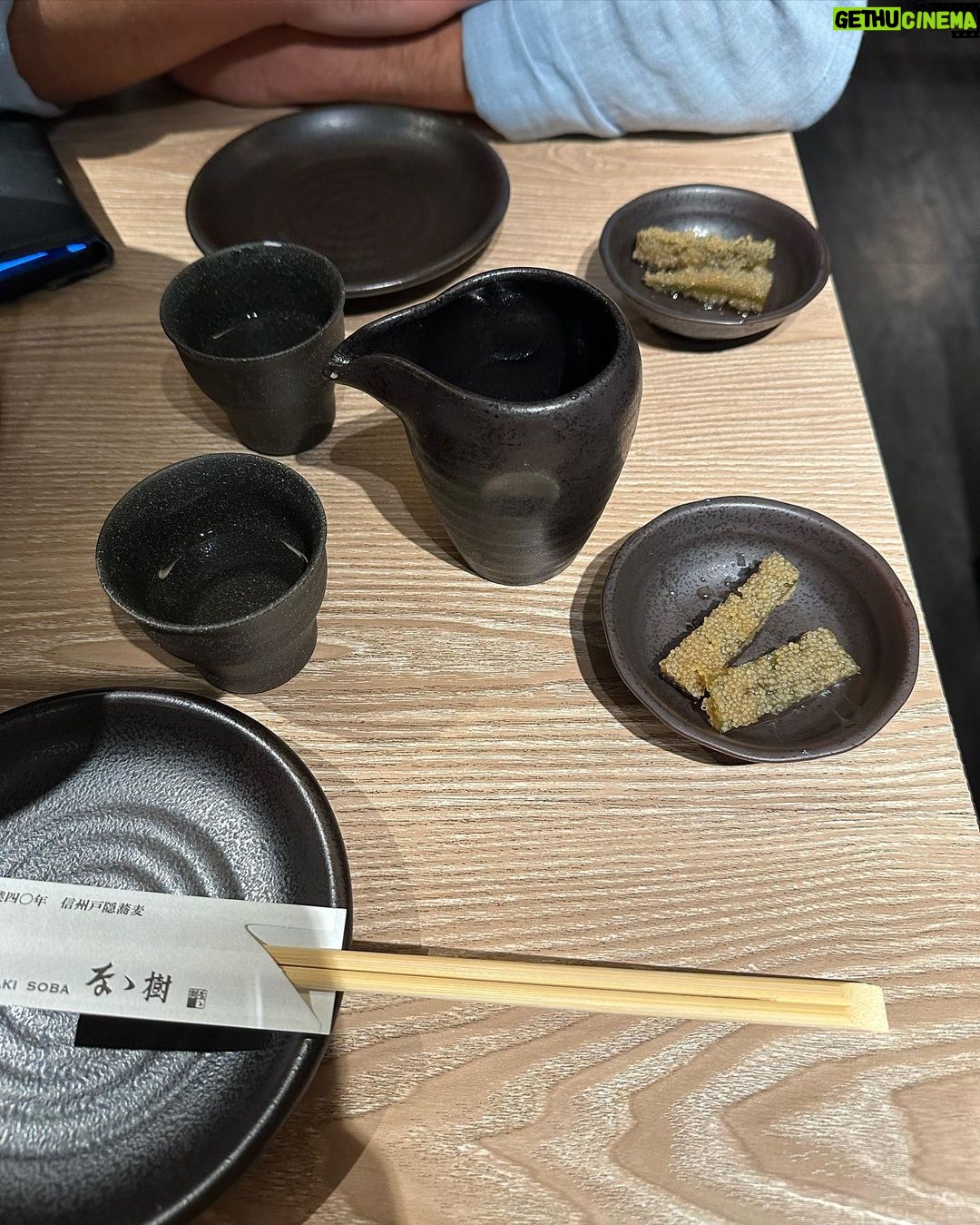 Florence Pugh Instagram - Things we learnt on our day in Tokyo.. Toby wore black jeans and regretted it. Hot. I’m finding it hard to say no to the clothes. The trees are magical and look like they can talk. It wouldn’t surprise me if you told me they can. The food is literally bursting at the seams with flavour. All I need for breakfast, lunch and dinner is dumplings. The fruit here doesn’t taste like fruit, it’s fruit squared. If I could hand deliver a single grape (oh my god the grapes here 😱) to everyone I would but I can’t and they’ll probably squish in the travel. I need another suitcase because I can’t leave things behind at the stalls. I packed wrong. High waisted jean shorts- nope. Next time= more floaty floaty things. The people here are the kindest and the purest. I want to cuddle everyone but I won’t because even though they’re kind I’m also a stranger. If there’s a gap in the buildings, you know they’ll build a cute adorable Polly pocket building that fits perfectly. I want to bathe in noodles. We cooked some hearts and some cocks and called it a night. Jet lag. Is. A. Bitch. Nothing a grape can’t fix.