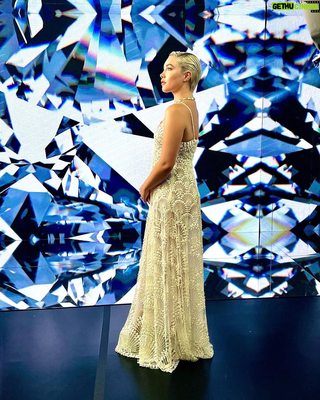 Florence Pugh Instagram - The most sensational trip. Wearing, eating, experiencing meeting the most sensational gems. @tiffanyandco it was a treat to go and open your Omotesando store, it was truly the adventure and experience I’ll treasure and replay with joy for my lifetime. Thank you.