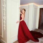 Florence Pugh Instagram - Merry Christmas Eve you scoundrels. Shameless red dress post because… crimbo. 📷- @joshshinner