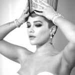 Florence Pugh Instagram - Thank you to my first Met. To all who prepped and pampered, you made it possible to walk that carpet and made me extremely proud. I’ve been on a plane for the last day so apologies for the delay.. more photos and eternal thank yous come. @pppiccioli @maisonvalentino