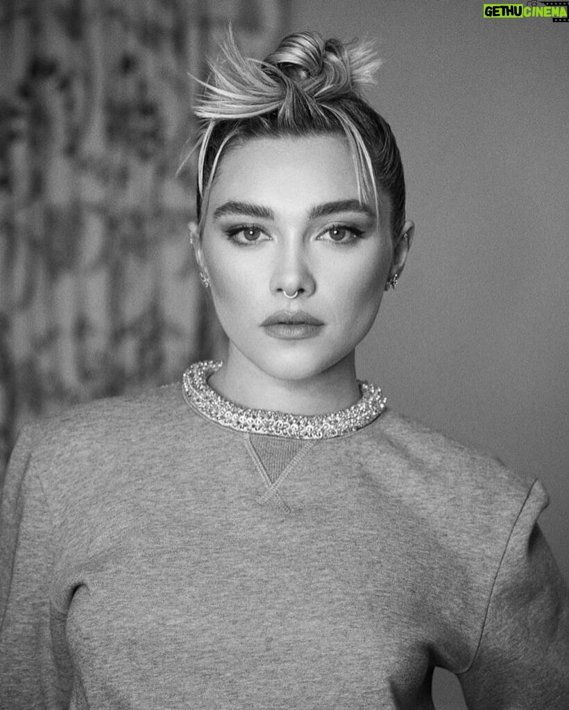 Florence Pugh Instagram - Like.. Mohawk, pixie, swirly thingy, punk, greasy, Smokey eye with diamonds on, put a quick sparkly thong on, but then keep it casual with a grey sweater. Ya know? Thank you epic team once again! 📷- 1st and 3rd B&W by @peterluxhair 2nd and 4th steps by the fab @germanlarkin