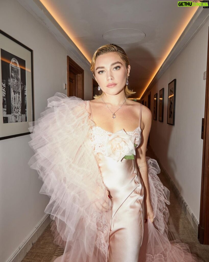 Florence Pugh Instagram - It was a total joy to attend the @bifa_film awards last night. There was so much new talent and old talent in one room. It’s always dreamy celebrating British Film. It’s how I started and where I feel at home, thank you so much for having us and to all those nominated AND those who won- CONGRATULATIONS. This dress has been on our minds ever since we first saw her. Thank you @rodarte, @kateandlauramulleavy you are unbelievably talented and unbelievably kind. @tiffanyandco on my fingers, wrists and lobes… always a pleasure sparkling in your items. And these amazing photos by @mashamel!! Thank you!!