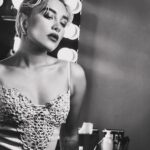 Florence Pugh Instagram – 🤍 

@dunemovie 

The team that makes it all happen-
@caratripsalot 
@colorbymattrez 
@hairbyadir 
@jenelleno.5 
@babskymakeup 
@rebeccacorbinmurray