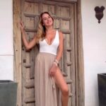 Florencia Ortiz Instagram - 🐚Cuando te saludan mientras haces la foto. IBIZA #ibiza #escavalletbeach #playaibiza Ibiza, Spain