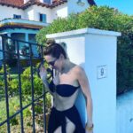 Florencia Ortiz Instagram - Dias de playa con Evi 💜 Caldes d’Estrac #caldesdestrac #Maresme #fotosEvi Balneari Caldes d'Estrac
