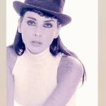 Florencia Ortiz Instagram - El tiempo.. 🩵🪽 “Si cuando lo desperdicias disfrutas de tu tiempo, es que no lo estás desperdiciando”. John Lennon