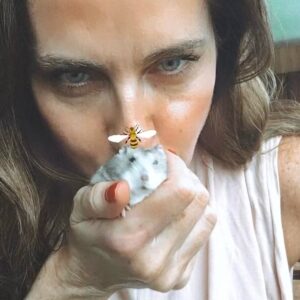 Florencia Ortiz Instagram - Nunca es tarde para festejar el dia del 💋 #hamster #beso #diadelbeso