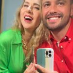 Florencia Ortiz Instagram - Así de felices somos haciendo @elascensorlaobra en la @salapangoli con mi hermoso compañero @gerardo.begerez y nuestro dire @antoniocastillonunez Gracias @xaviermiralles y @xaviclapes por hacernos sentir como en casa en vuestra sala. Gracias vida mia por esta maravillosa oportunidad. Viernes 20hs Entradas @salapangoli o @atrapaloes ⭐️⭐️⭐️ #barcelona #teatro Barcelona, Spain