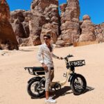 Florent André Instagram - J’en reviens pas de la beauté de ces lieux … @alulamoments je n’arrête pas de répéter que c’est beau, à chaque fois que je tourne la tête. C’est une vraie expérience à vivre ! Je suis très content de la vivre et de vous partager ces lieux magnifiques 😻 @visitsaudi #alUlamoments #VisitSaudi Habitas AlUla