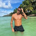 Florent André Instagram - Holidays 🏝🌍 Seychelles