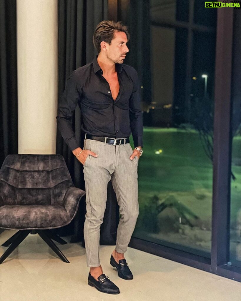 Florent André Instagram - thoughtful moment 🤔 Dubai, United Arab Emirates