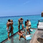 Florent André Instagram – Donnez une légende a cette photo 👩‍❤️‍💋‍👨🤷🏻‍♂️ Maldives