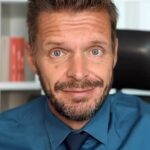 Florian Schroeder Instagram – Ab jetzt könnt ihr den ganzen Satirischen Wochenrückblick ansehen! Tolle & spannende Themen sind dabei 😱 #satire
