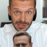 Florian Schroeder Instagram - Wer von euch hat den Satirischen Wochenrückblick schon gesehen? 😎