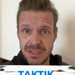 Florian Schroeder Instagram - AfD und Konsorten folgen einer simplen, aber gefährli hen Taktik. Gern teilen, wenn ihr zustimmt! 🙏🏽 Das ganze Video dazu findet ihr auf meinem YouTube Kanal 👍🏽