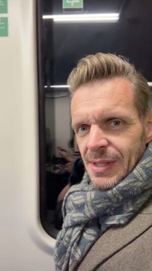 Florian Schroeder Instagram - Die Lokführer können mich mal - ich fahre meinen eigenen Zug!