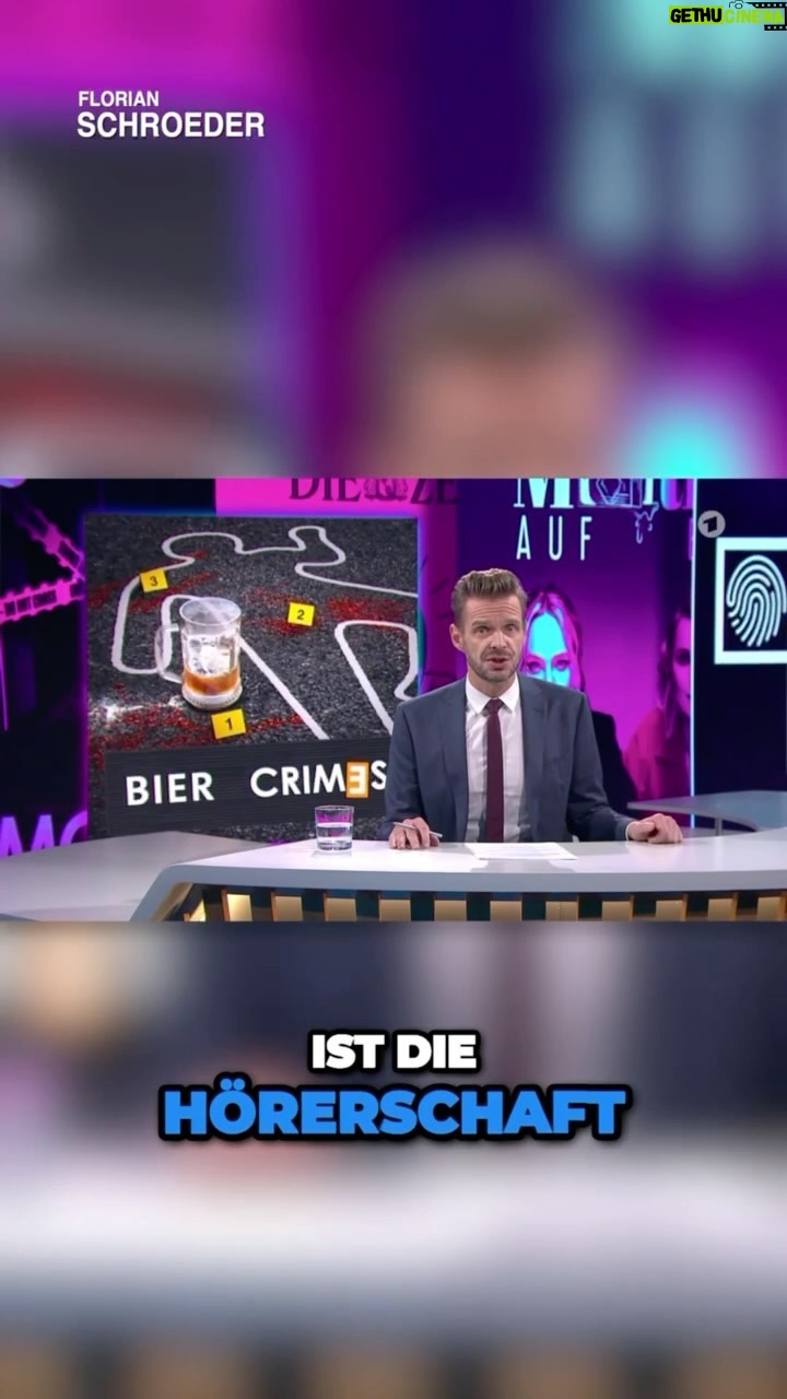 Florian Schroeder Instagram - Wer von euch hört True Crime Podcasts? 😏 Berlin, Germany