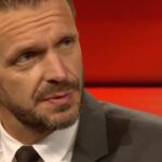Florian Schroeder Instagram - Seid ihr auch für den Spitzensteuersatz für die Superreichen? 🤑
