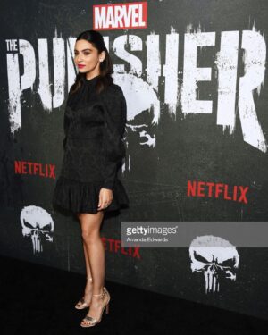 Floriana Lima Instagram - A giant thank you to the lovely women who helped put me together last night @saraalviti styling @tamah_krinsky for makeup and @sunniebrook for hair. 💕💕💕