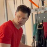Flula Borg Instagram – i am not the stinky one, yolanda! listens to tom! (she did not belief me) @paolomascitti officialtomellis