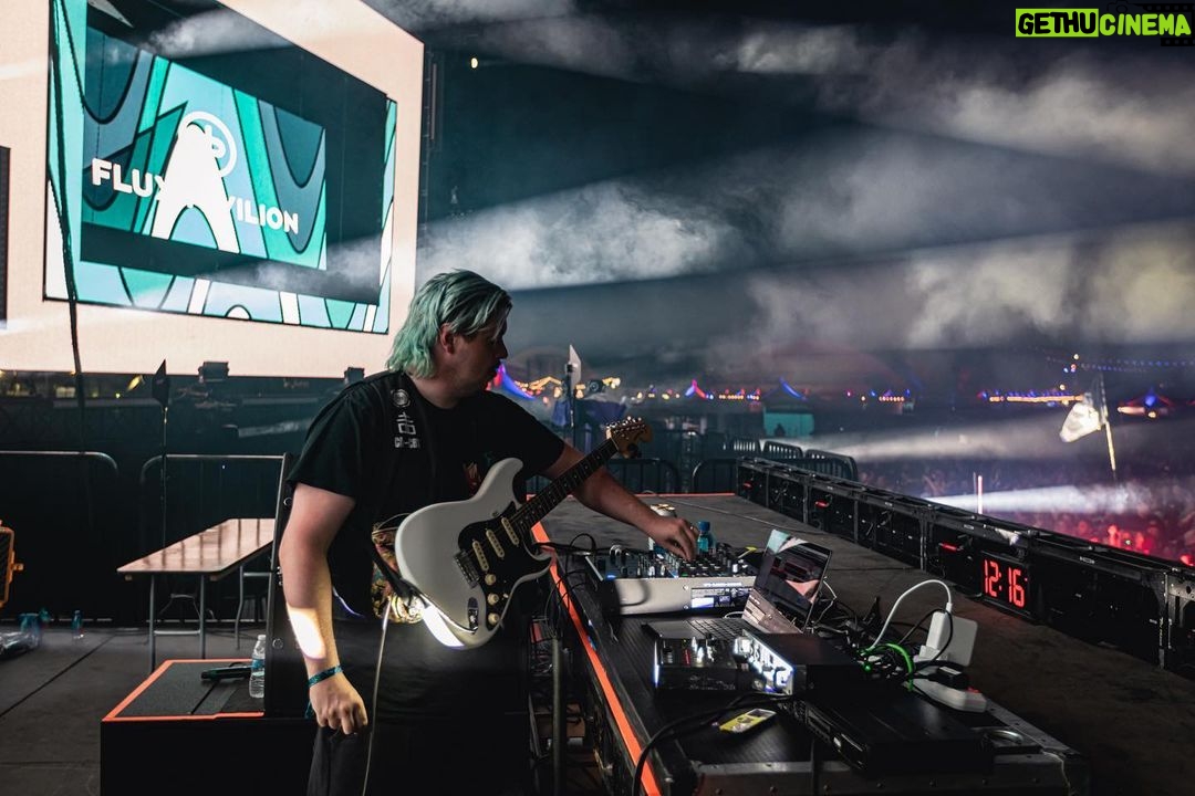 Flux Pavilion Instagram - Well that was awesome, thanks for having me @projectz_fest and big love to all of you who came to dance. Until next time ⚡️ 📸 @polyformdesign