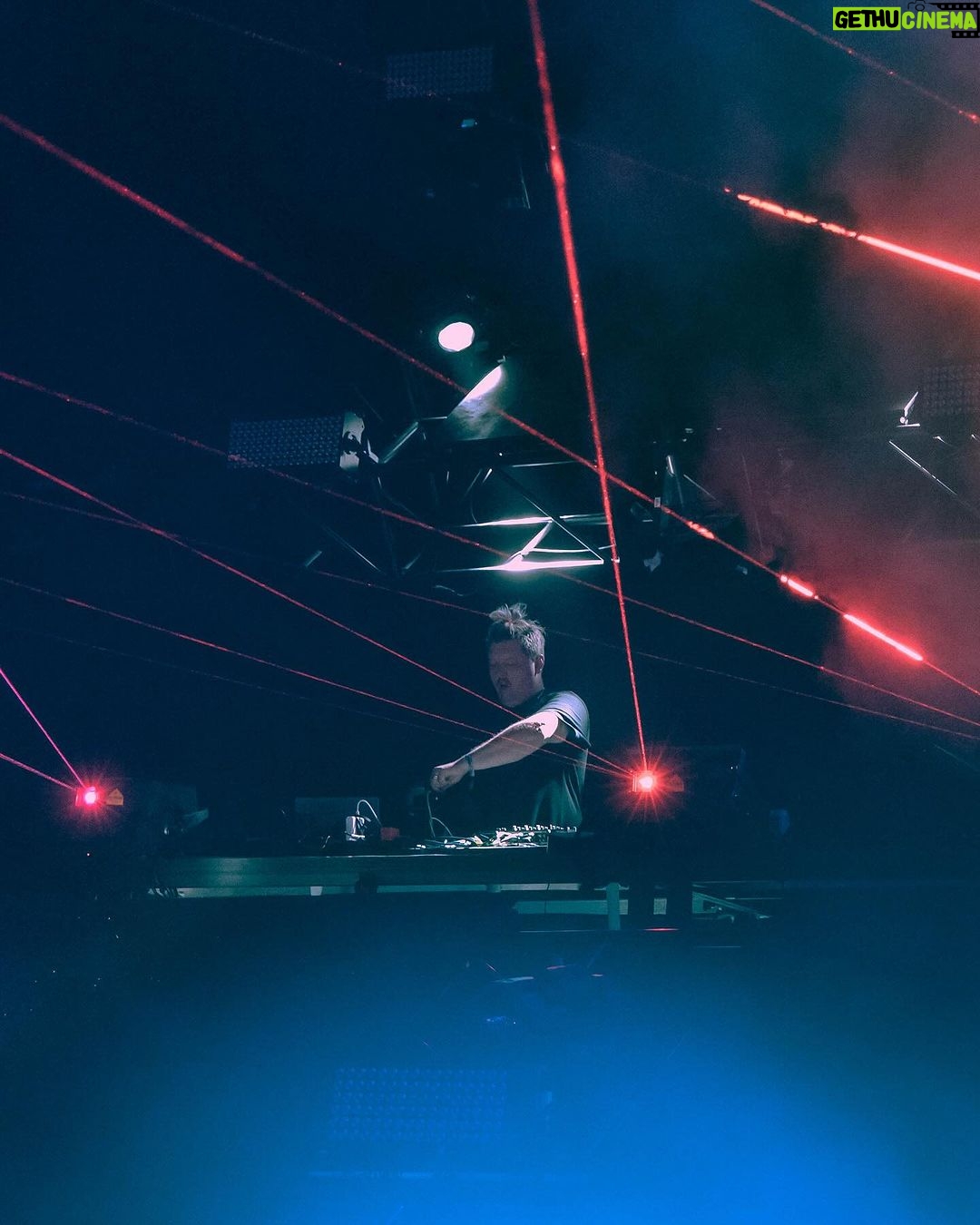 Flux Pavilion - 2.9K Likes - The next phase of Flux Pavilion, enter the Fluxiverse ⚡️ Tickets on sale now: fluxpavilion.com/shows