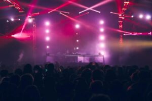 Flux Pavilion Instagram - FLUX PAVILION B2B ADVENTURE CLUB
 
  DECADANCE NYE ARIZONA

A legendary moment