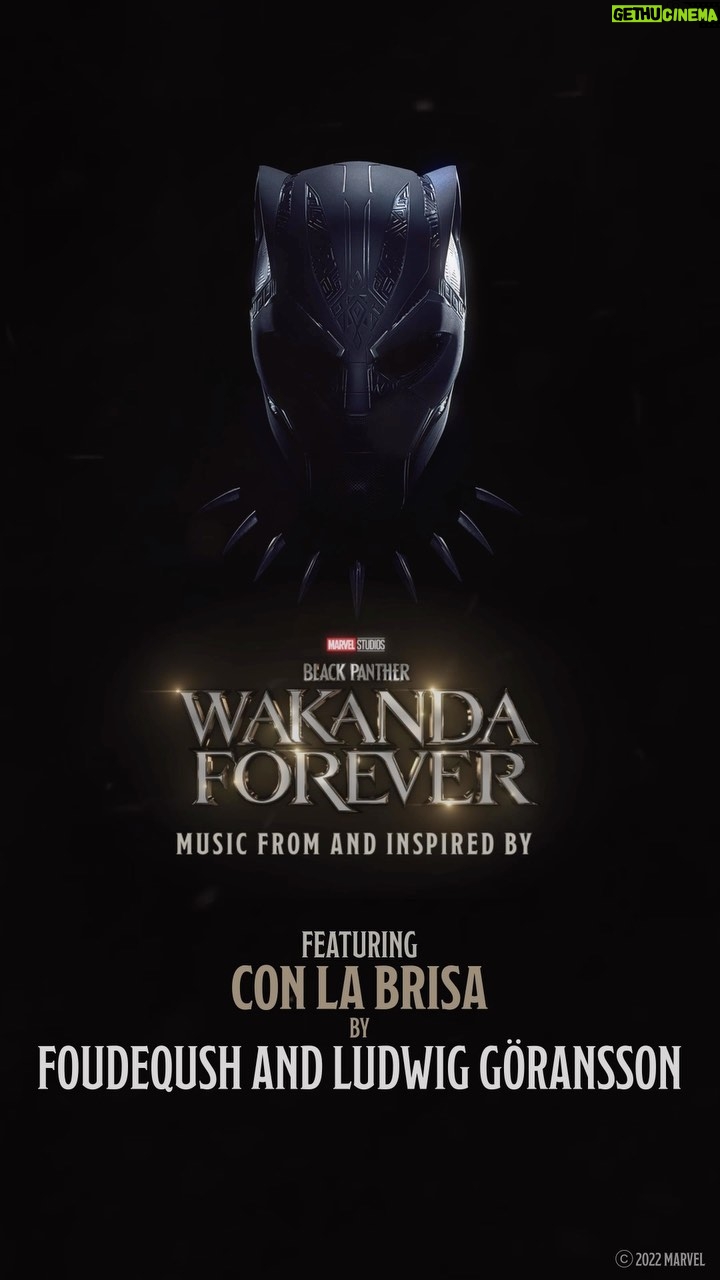 Foudeqush Instagram - El soundtrack de ‘Black Panther: Wakanda Forever - Music From and Inspired By’ ya está disponible en todas las plataformas digitales, en donde participo en dos canciones: Con la Brisa — Foudeqush and Ludwig Göransson No Digas Mi Nombre — Calle X Vida and Foudeqush mil gracias a @camilolara y a @ludwiggoransson por invitarme a ser parte de esta maravilla, s/o a @mar_carrion y @frankelmedico que también son parte de esto y tuve el gusto de conocerles ese día en el estudio 🖤 mi corazón explota de emoción; gracias infinitas a todxs lxs que explotan conmigo <3 WAKANDA FOREVER 🖤