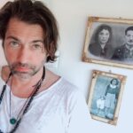 Francesco Apolloni Instagram - Per ricordarmi da dove vengo❤️ i miei nonni e la mia mamma bambina Grazie per i vostri sacrifici e il vostro coraggio 👊 grazie per avermi cresciuto grazie per la vostra semplicità grazie per la povertà grazie per tutto perché mi avete reso un uomo più ricco #family #loveyou #passion #courage @luigiaalbina