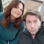 Francesco Apolloni Instagram - Eccomi con le mie 4 leonesse @laurachiatti82 i @chiarafrancini @junichikawaofficial @antonia_liskova_official a cui oggi se ne aggiunge un altra @gretaaelizabeth la giovanissima cantante che ha scritto e cantato le.camzoni del nostro #addioalnubilato che potete vedere #primevideoit oggi ho girato il suo video clip Magic con @alessandromolinaribig@_robertomariani @giuliopietromarchi 🙏@minerva_pictures @gianlucacurti1 @rai_cinema @tt_agencysr #filmitaliani #filmproduction #italianmovie #attriceitaliana #attrice #attore #bellezzeitaliane #nubilato #spettacolo #filmcomunity #videomusic #cantantiemergenti #cantantiitaliani #musicaitaliana@_robertomariani @ginevrapolverelli @matilde_ptm @alessiopiccirillo_pr @marilu_makeupartist @_robertomariani ROMA - città eterna