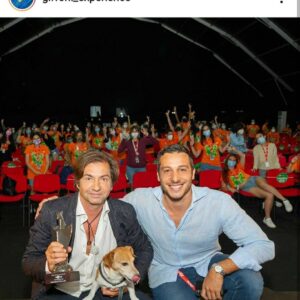 Francesco Apolloni Instagram - Ritornare al @giffoni_experience e come tornare a casa ... Parlare con i ragazzi  @giffonifilmfestival e come respirare sogni a pieni polmoni e poi ricevere due premi non ho parole solo gratitudine 🙏 @jack_gubitosi @claudiogubitosi_gff @lucaapolito @minerva_pictures @tiziana_dimatteo1 @tt_agencysrl @gianlucacurti1 @iamdanielbondi @apai @startalentiofficial  photo by @luciano_squitieri_photography