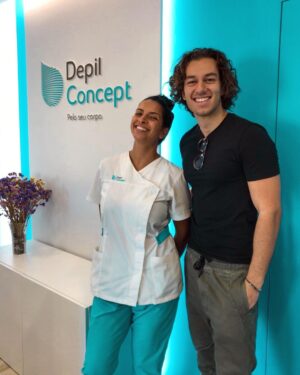 Francisco Fernández Instagram - Neste momento sou um lobisomem mas em breve deixarei de ser... 🐺@depilconcept_azeitao