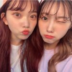 Fukutomi Tsuki Instagram - ジーーーーー😳😳😳 あいりちゃんと これだったら皆んなと目が合ってるように見えるね！　　 って話して撮った写真です><!?!?ㅋㅋㅋㅋ 그리고 마츠코 회의 끝나고 많은 메세지. 코멘트.멘션. 감사합니다!!!! 내일도 즐거운 하루를 보내시길 바랍니다!!! #タルりる