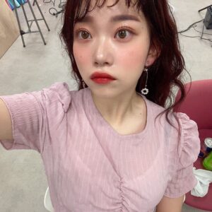 Fukutomi Tsuki Instagram - 💗💗💗

pinkが一番好きです!
皆さんは何色が好きですか?

今日で撮影週間が終わってしまいました(T . T)

来月号も多くの企画に出場できるように熱心にします 🔥

皆さん面白く見ました?!?

アンケートもよろしくお願いします!

💗💗💗

pink이 제일 좋아합니다!
여러분은 무슨 색을 좋아하십니까?

오늘로 촬영 주간이 벌써 끝났어요 (T . T) 

다음달 호도 많은 기획에 나올수 있게 열심히 하겠습니다 🔥

여러분들 재미있게 봤습니까?!?

설문도 잘 부탁 드립니다!