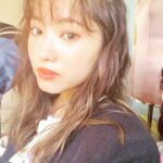 Fukutomi Tsuki Instagram - 🍒Popteen12月号発売開始🍒 今月号の表紙はかのんさんです❤️ ほんっとにお綺麗で、魅力的なかのんさん😭♡撮影でお会いした時は少しの時間でも沢山お話を聞いて下さいます❤️ 大好きですっ！😘 いつもありがとうございます♡ 今月号は本当に盛りだくさんの号になっています！ ふきのとうも出ていますよぉ〜！ オフショットも沢山あるので皆さん 楽しみにしていてくださいねっ！ 12月号のタルも沢山愛して下さい(*´∀｀*)❤️ 팝틴 12월호가 발매 되었습니다!!! 이쁜 사진을 많이 찍었으니까 기대 해주세용!!!!!! 항상 응원 해주셔서 감사합니다! 12월호 츠키도 많이 사랑해주세요 ><