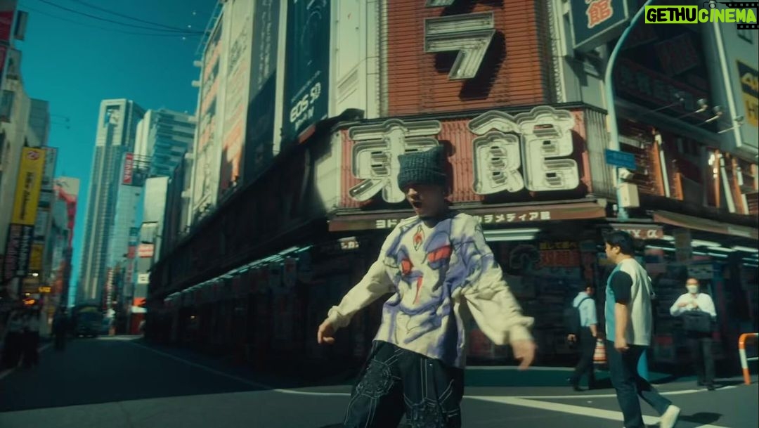 Fuma no KTR - 2.9K Likes - Fuma no KTR×WAZGOGG
「Devil's March」ミュージックビデオ公開されました!!
新しい俺たちを是非見てくれよな👁
Director : ITARU
Special Thanks
後藤拓実(四千頭身) , 西きゅん , 泰斗 a.k.a. 裂固 , 虎
Presented by JCC TOKYO Co. ,Ltd.