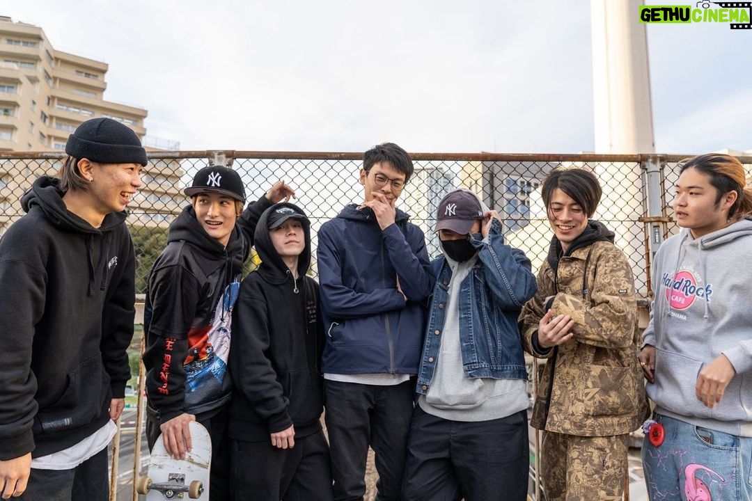 Fuma no KTR - 3.4K Likes - 2月9日 20時 Fuma no KTR×SKRYU×WAZGOGG
「Shake Body」リリースでふ🕺💃
