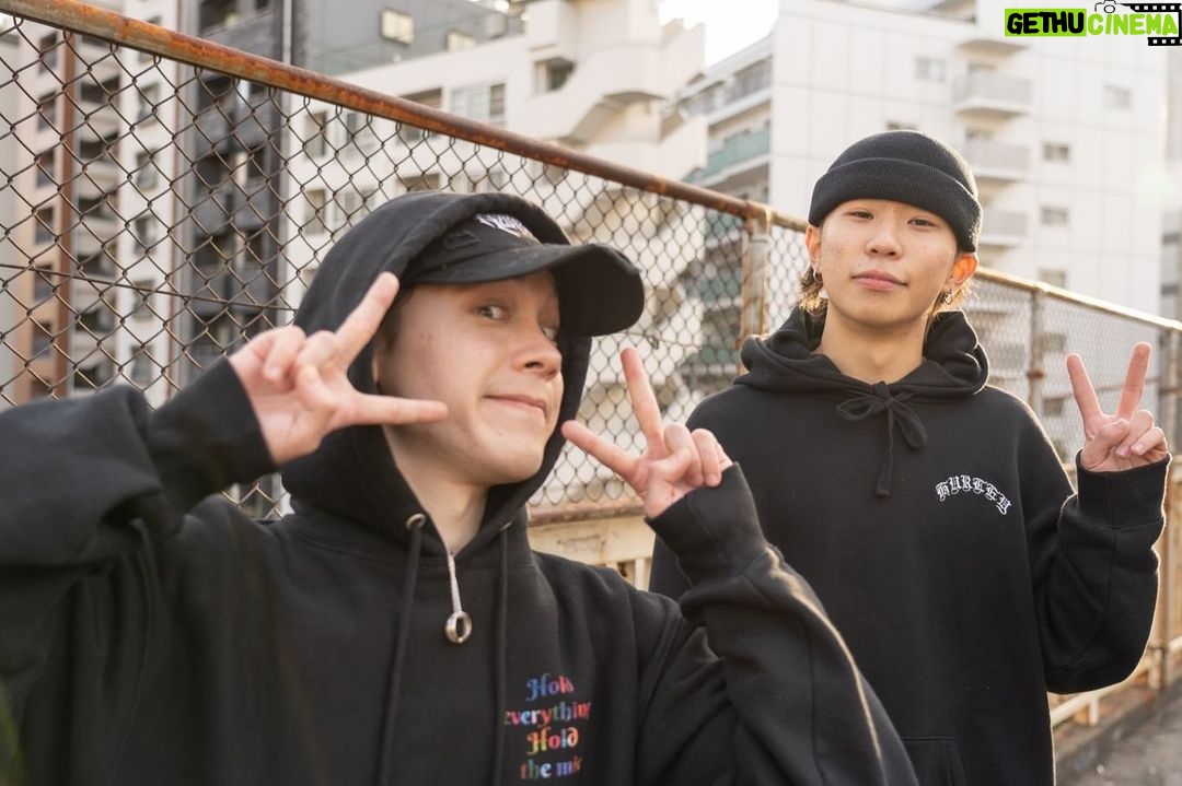 Fuma no KTR - 3.4K Likes - 2月9日 20時 Fuma no KTR×SKRYU×WAZGOGG
「Shake Body」リリースでふ🕺💃