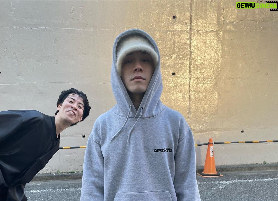 Fuma no KTR - 6.2K Likes - 人生で自分が1000万再生も回る曲に参加することになるなんて思ってなかったです
SKRYUくんWAZGOGGさんに最大級のリスペクトを🫶
出てくれた皆さん
聞いてくれた皆さんにもめちゃくちゃ感謝しております🙏
これからもみんなよろしくね🤝
(こっそり話すね、今月MVとシングル出ます。)