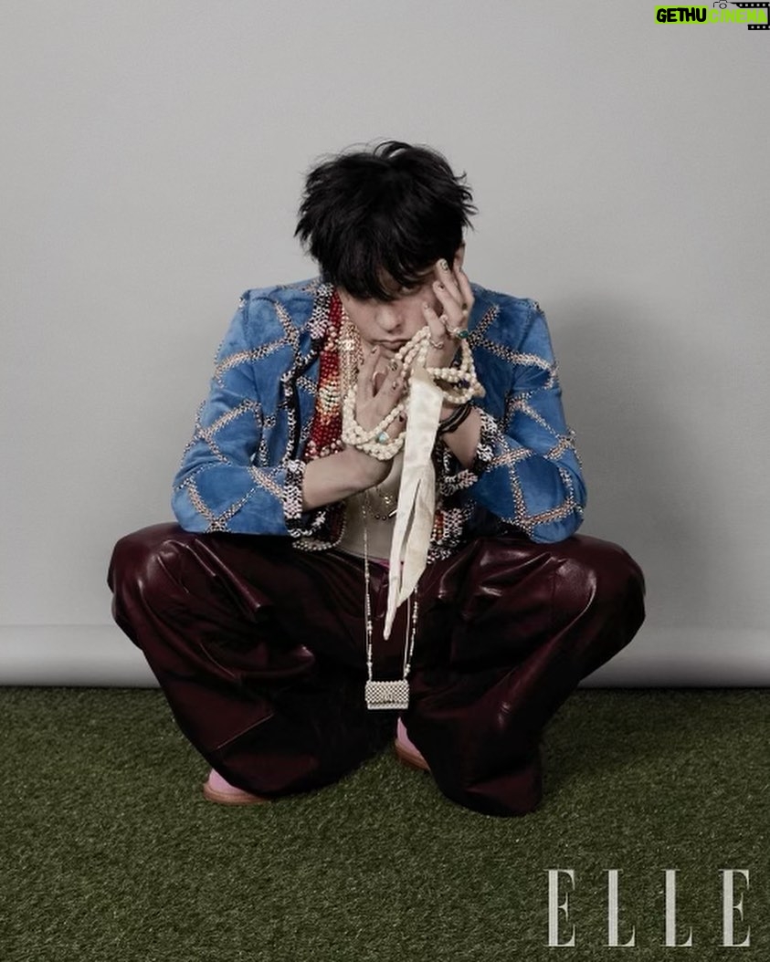 G-Dragon Instagram - #AD @ellekorea @chanelofficial July 2023