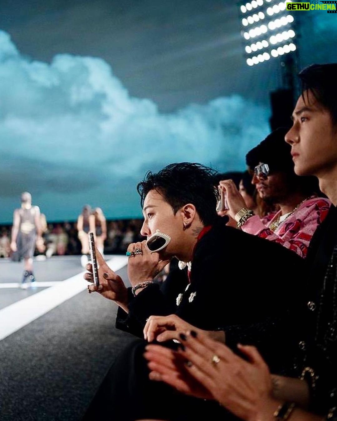 G-Dragon Instagram - #AD @chanelofficial #Chanelcruiseshow