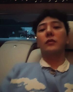 G-Dragon Instagram - 
