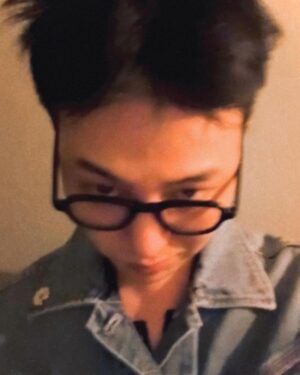 G-Dragon Instagram - 