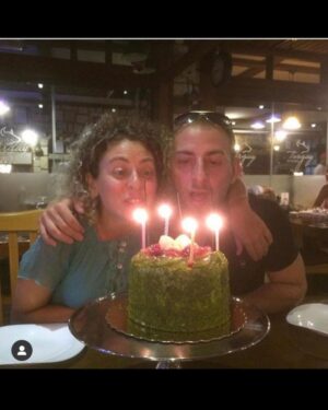 Gözde Şencan Instagram - Herzaman beraber kutlamak nasip olur inşallahhhh 💗💗💗 @sencanatahan happy birthday to me 🥳🥳🥳