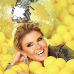 Gülben Ergen Instagram – Rengarenk klibimizden 🌈🌈🌈
Sence?