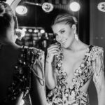 Gülben Ergen Instagram – Yazdığını siler mi sence kader? 
Ona dünyaları versem… 🖤