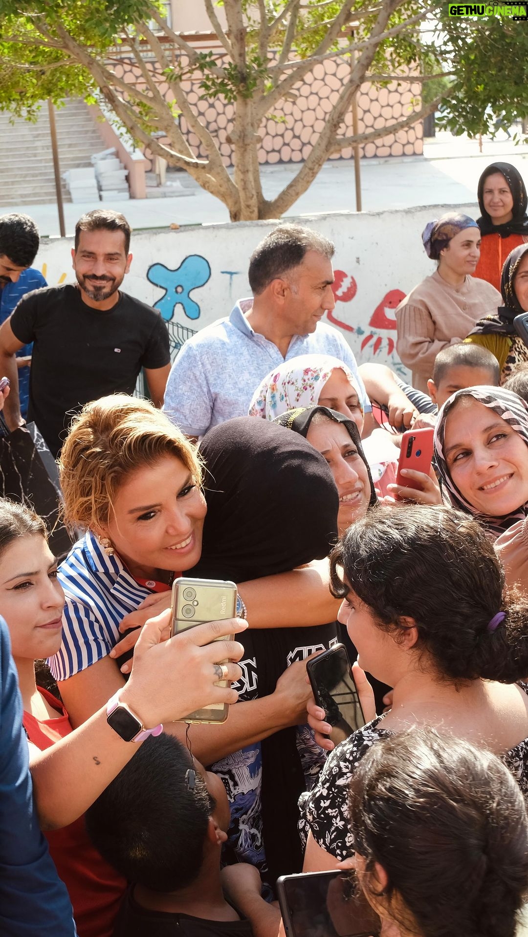 Gülben Ergen Instagram - Cumhuriyet’imizin 100.Yılında🇹🇷